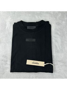 Essentials Fog Fear of God Men's Size XS NWT Oversized Black 100% Cotton T-Shirt